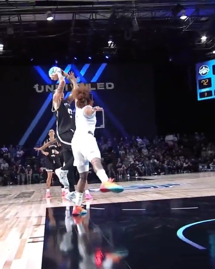BRITTNEY GRINER CALLED GAME IN THE PHANTOM’S FIRST W 🥶🪣