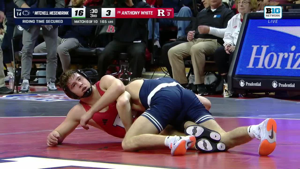 Mesenbrink with the 19-3 tech fall! Yet again, another match that did not go full-time for Mesenbrink! #PSUwr