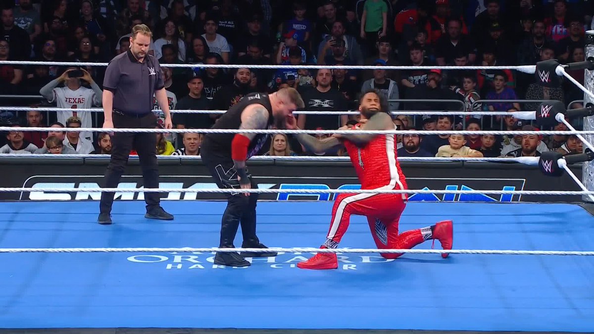 Jimmy Uso is NOT giving up! 👊 #SmackDown