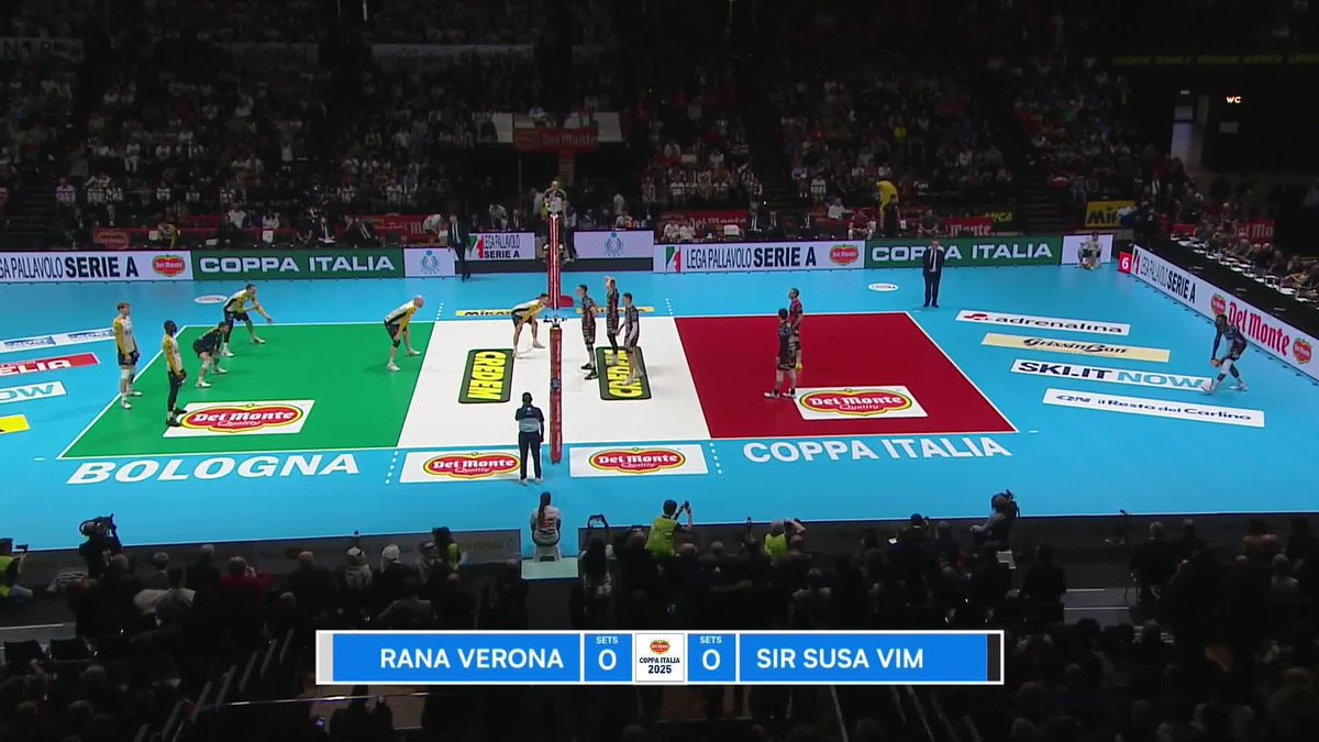 🔥 COPPA ITALIA SEMIFINALS 🇮🇹 The first match, Perugia 🆚 Verona, has just begun! Who will advance to the final? 📺 Watch it LIVE on VBTV: 🏐 #Volleyball #Pallavolo