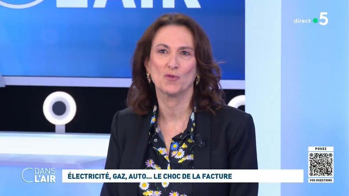 "Ça coûte trois fois moins cher de rouler en électrique que d'utiliser du pétrole, c'est 600 euros si on prend une voiture qui roule 15 000km/an contre 1600 pour du carburant. Même si à l'achat il y a 30% de plus, sur du moyen terme, ça coûte moins cher." Pascale Hebel #cdanslair