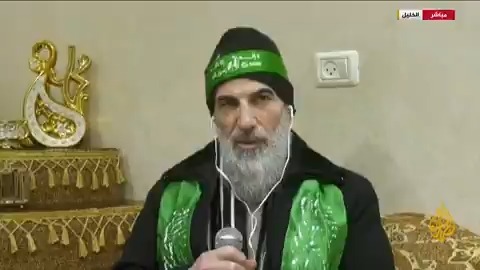 الأسير المحرر محمد الرجبي للجزيرة: ما حدث في السجون الإسرائيلية خلال الأشهر الماضية كان جحيما على الأسرى، فقد تعرضنا لمعاملة وحشية وعانينا من الجوع والعطش والأمراض #الأخبار #حرب_غزة