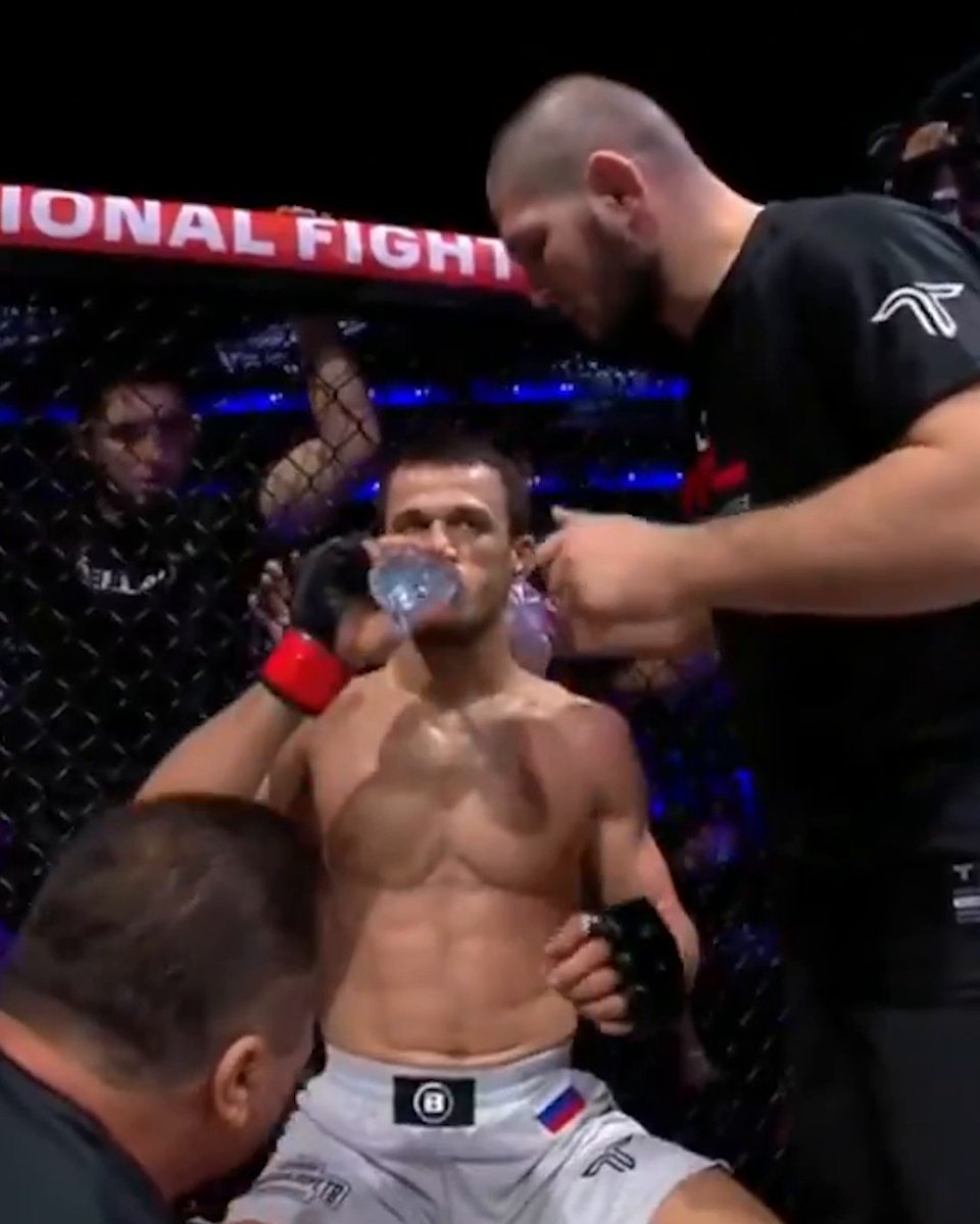 Islam Makhachev and Khabib are in Usman Nurmagomedov's corner at #RoadtoDubai 😤