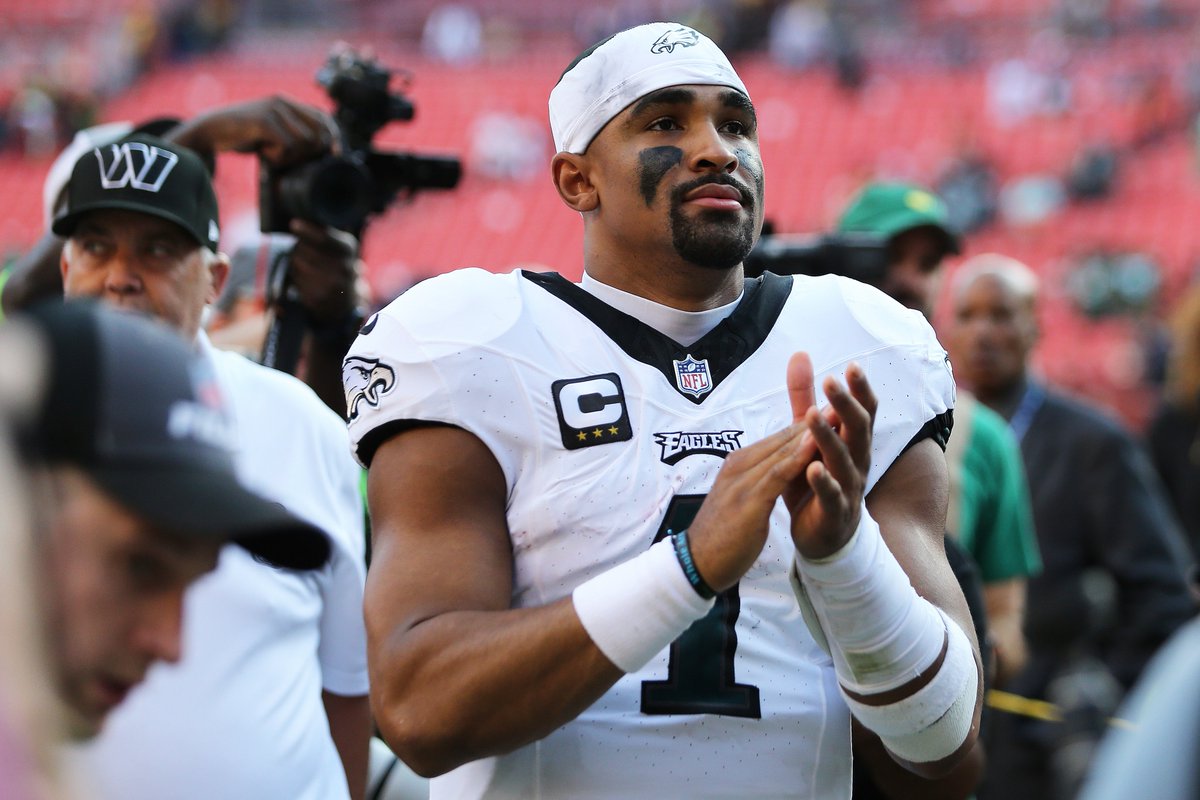 The last time Jalen Hurts threw four TDs in a game? It just so happened to come against the Commanders 👀 📺: #WASvsPHI – Sunday 3pm ET on FOX 📱: Stream on NFL+