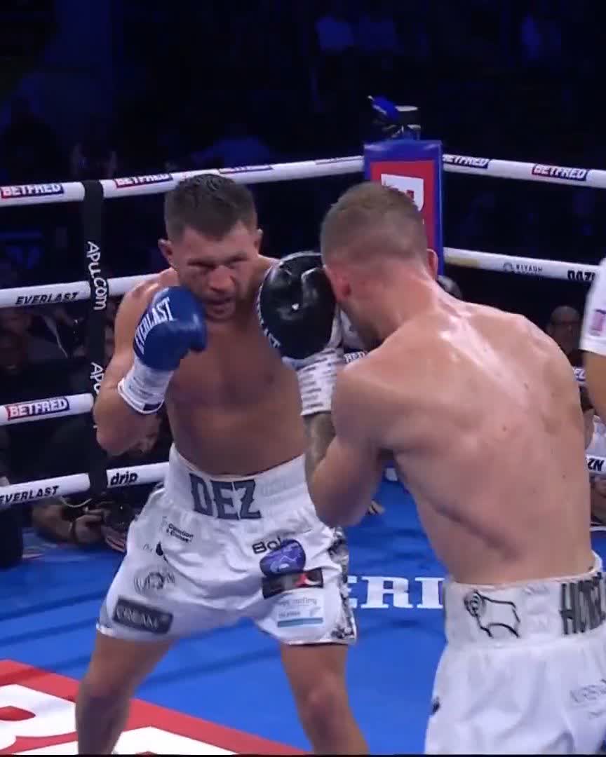CONAH WALKER!!!!! WHAT A COMEBACK STOPPAGE IN THE 11TH 🐺👏 AND THE NEW BRITISH &amp; COMMONWEALTH WELTERWEIGHT CHAMPION! #ScarffWalker | DAZN Boxing | #SmithOuizza