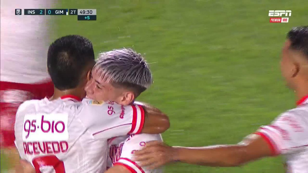 "Instituto" Porque le rompió bien el ojete por 3-0 a Gimnasia de La Plata por el Torneo Apertura de Argentina. Les rompieron el orto, fueron a Córdoba solo a entregar el rosquete como hacen en todos los años, alta putita el Lobo.