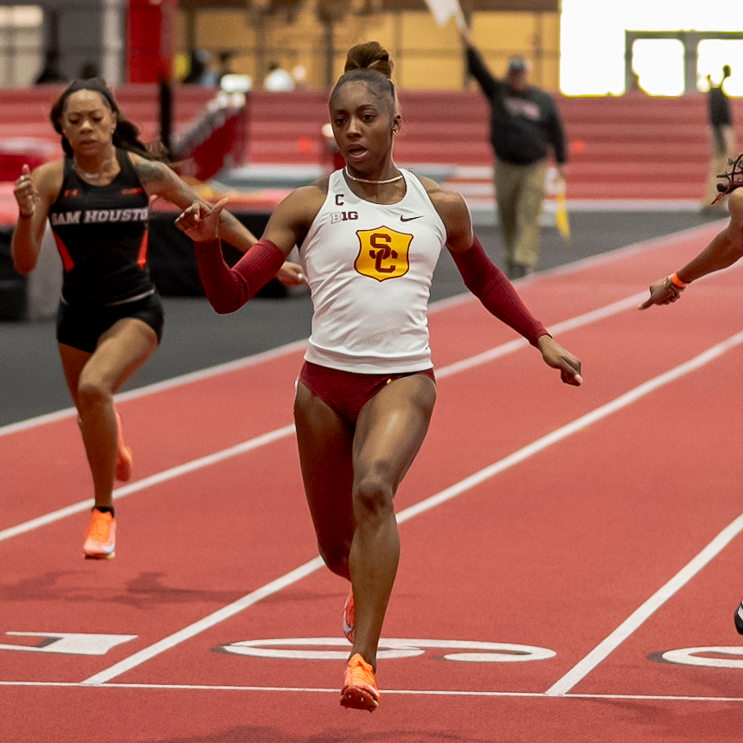 .Samirah Moody💕 led a 1-5 Trojan SWEEEEP of the Red Raider Invitational 60m 🧹🧹🧹
