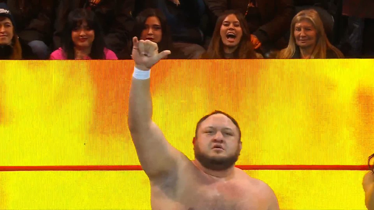 Samoa Joe’s first wrestling match in over 6 months! AND HE’S OVER AF IN JACKSONVILLE. LOOK AT THIS LEGEND. 🔥