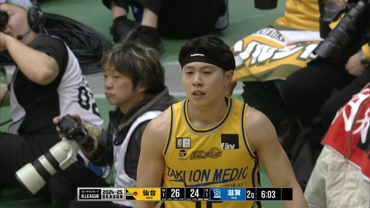 コートを切り裂く見事なドライブ⚡️ 仙台#15 渡辺がバスケットカウントを演出！ 渡辺翔太 仙台89ERS 📡バスケットLIVEで生配信中 #Bリーグ #りそなグループ