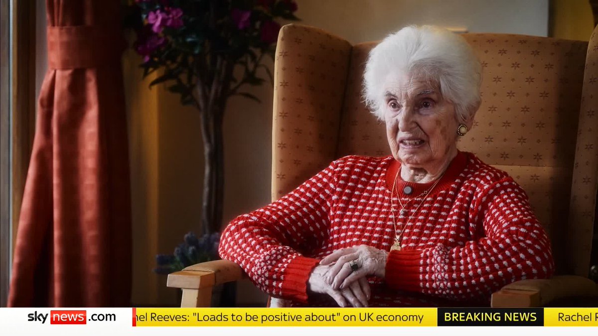 Holocaust survivor, Renee Salt says that there is a 'strong possibility' that the Holocaust could happen again. #TrevorPhillips Trevor Phillips 📺Sky 501