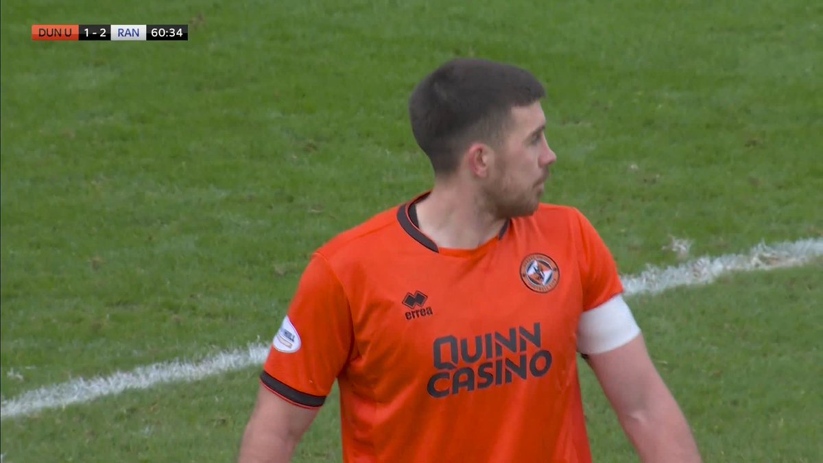 ❌ "You're not getting a penalty for that" Rangers claimed handball as it came off Declan Gallagher but play continues ⤵️