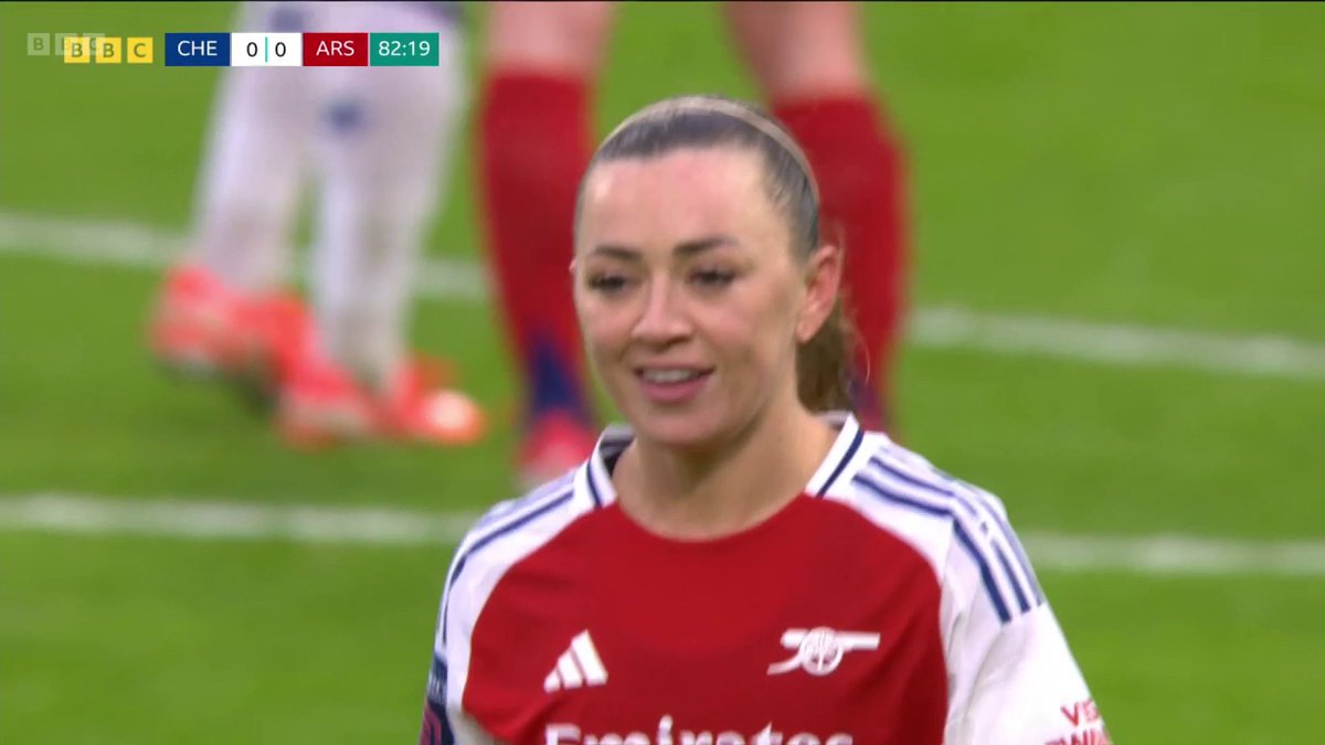 Late drama... Penalty to Chelsea and a red card for Katie McCabe 😲 #BBCFootball #WSL #CHEARS