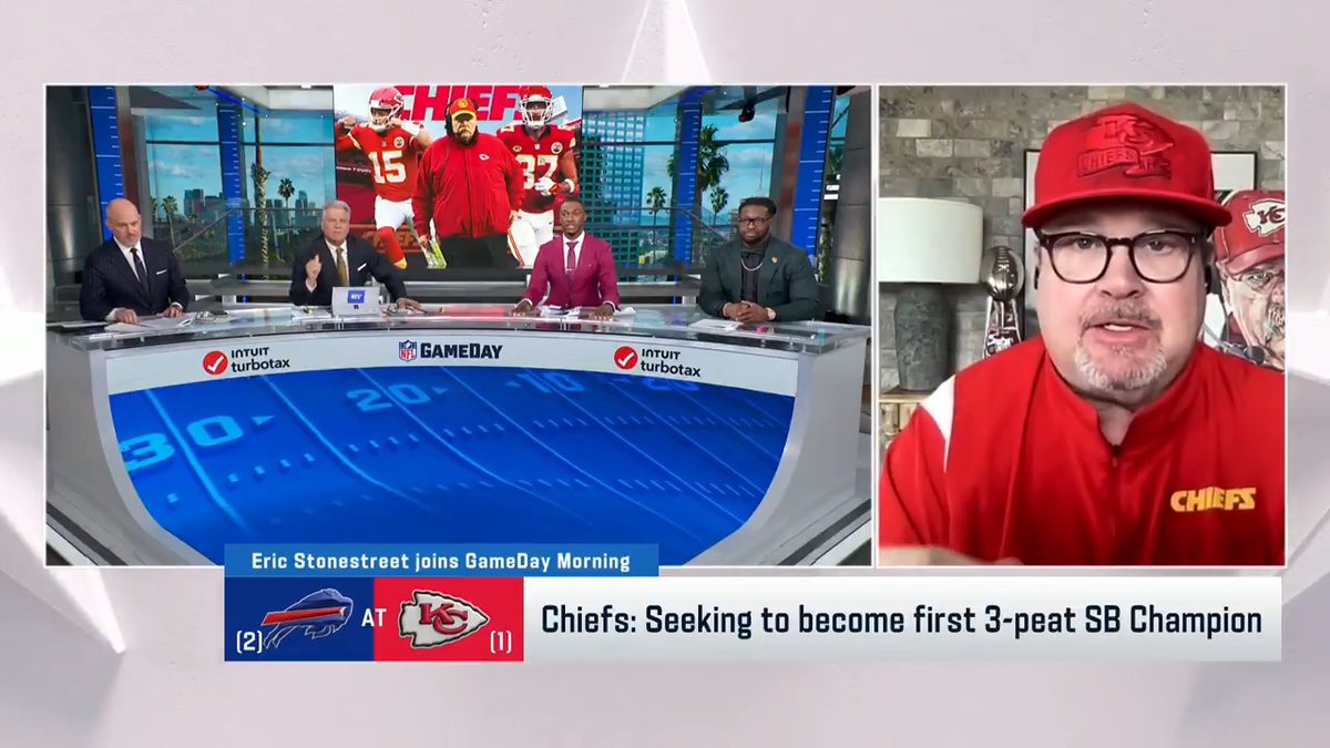 .Eric Stonestreet believes that this year's version of the Kansas City Chiefs is the best they've had 👀