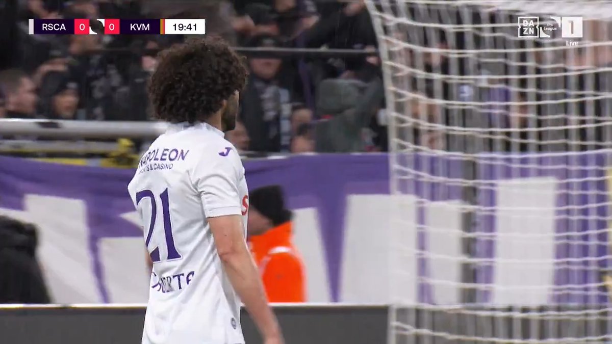 😱 | César Huerta was ZO dicht bij z’n tweede goal voor RSC Anderlecht! 🤏🧨 #ANDKVM