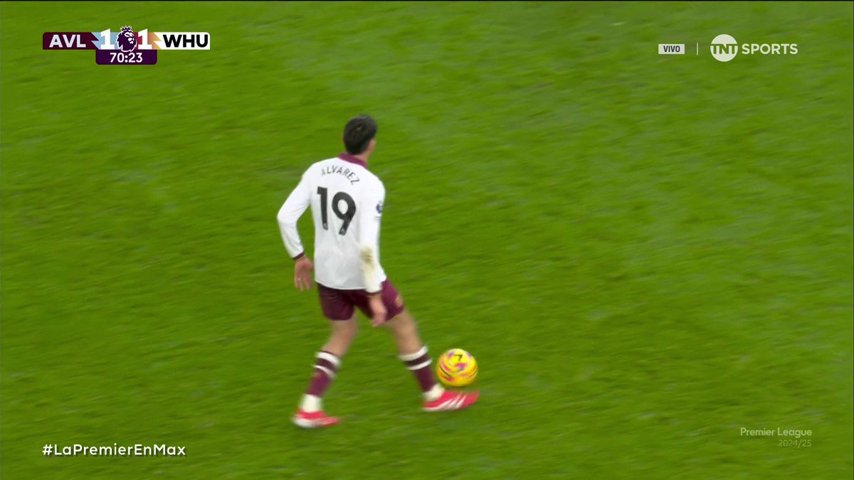 Es una locura la asistencia de Edson Álvarez, qué hermoso centro para el golazo de Emerson y el West Ham ya le empató al Aston Villa🇲🇽❤️⚒️