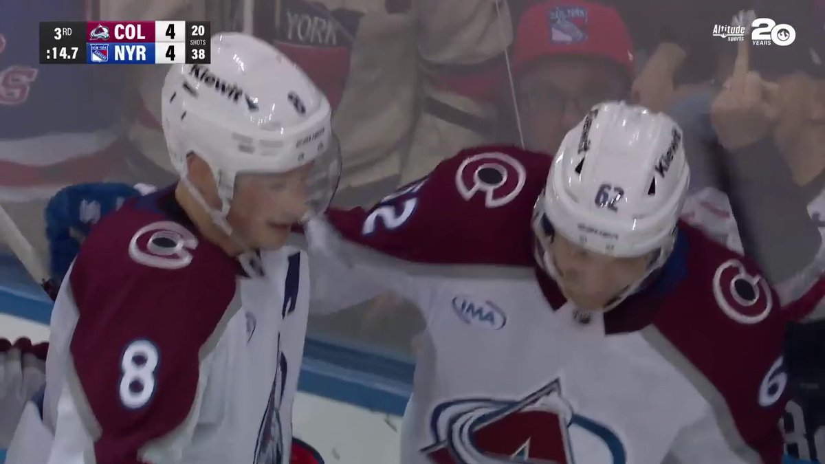THE AVS TAKE THE LEAD WITH 15 SECONDS LEFT IN REGULATION! 🤯