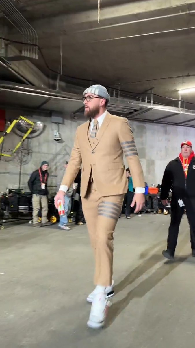 Travis Kelce is no stranger to the AFC Championship game 👀 Travis Kelce 📺: #BUFvsKC -- 6:30pm ET on CBS 📱: Stream on NFL+ and Paramount+
