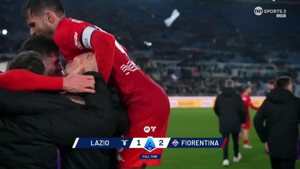 Injury time between Lazio and Fiorentina was WILD 🤯 The visitors held on by skin of their teeth 😬
