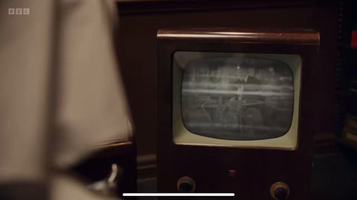 Biggest win about Jessica Ellis. being obsessed with Call the Midwife is learning that one of the nuns is a massive Doctor Who fan and they always sneak little Who references in They showed her watching Jon Pertwee in Spearhead from Space in tonight’s episode!