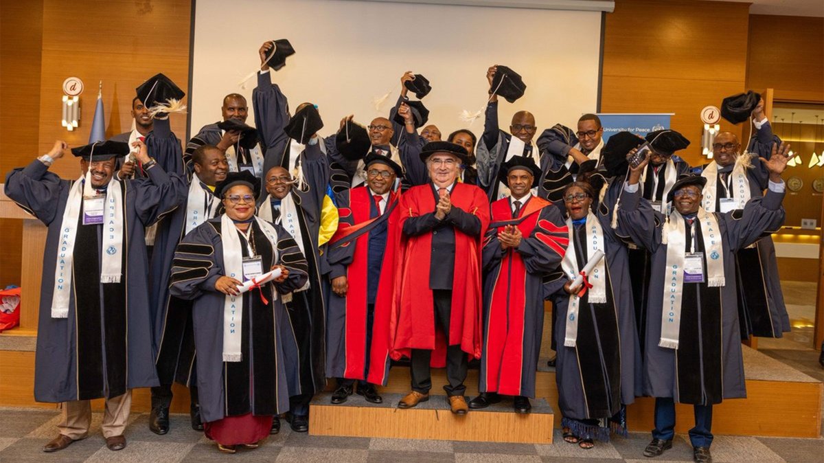 Recently, in #Mogadishu, University for Peace held its fourth graduation ceremony, where 79 students from #Somalia and five other countries were inspired to use their education as a foundation for peace, development, and stability. Watch this video for more: