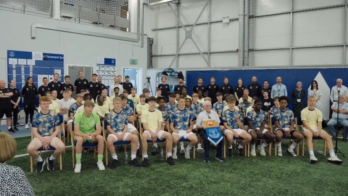 "Hate is a disease which must be stamped out." Earlier this season, we welcomed 96-year-old Holocaust survivor Ike Alterman BEM to Finch Farm to deliver his powerful first-hand testimony to our Everton Academy players and staff. #HolocaustMemorialDay