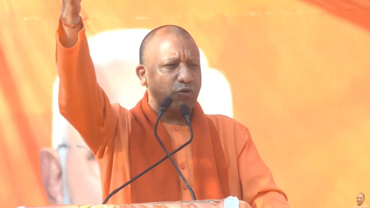 जिस पार्टी और जिस व्यक्ति ने पिछले 10 वर्षों से दिल्ली की जनता को प्यासा तड़पने के लिए छोड़ा है, उस पार्टी को वोट के लिए तरसा दीजिए...