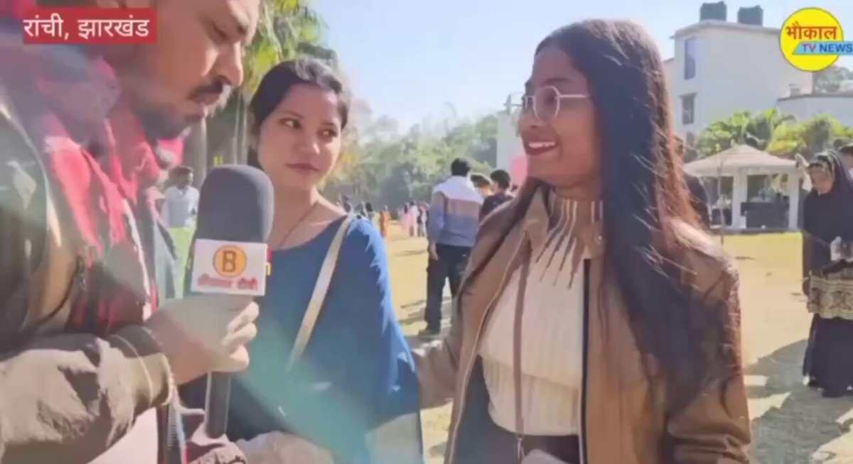 इस लड़की का इंटरव्यू वायरल हो रहा। कौनसा अवार्ड देना चाहिए इसको? 😂😂🤦🏻‍♀️