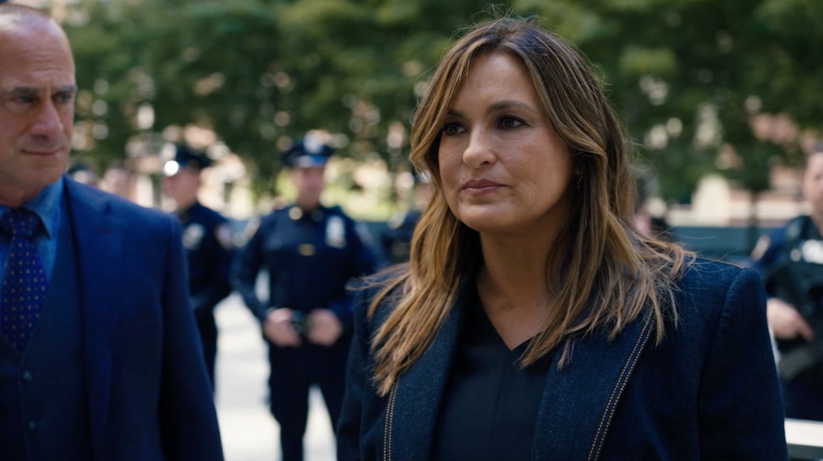 “Elliot now I completely understand, she’s a knockout” RICHARD WHEATLEY ERA WAS SOOOOO DAMN GOOD Y’ALL😩