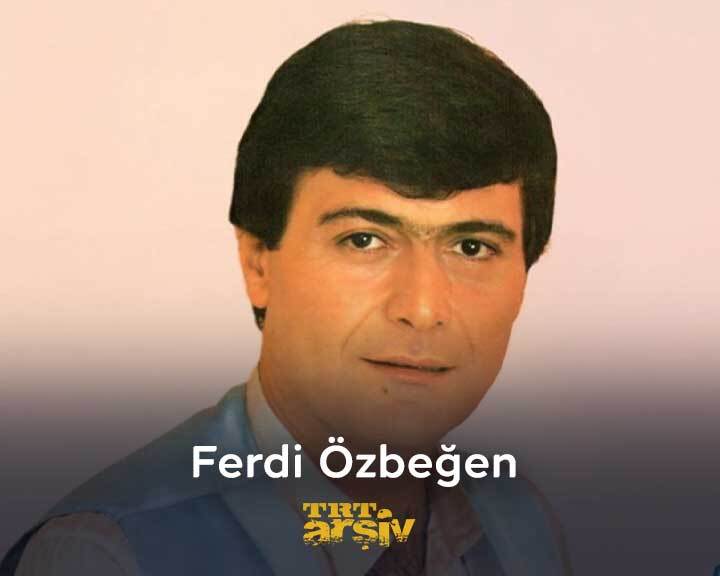"Piyanist şantörlük" olarak adlandırılan Türk müzik akımının öncülerinden, ünlü şarkıcı ve piyanist #FerdiÖzbeğen 12 yıl önce aramızdan ayrıldı. Özbeğen'i sanat hayatına yapacağımız bir nostalji yolculuğu ile anıyoruz. 🎙️