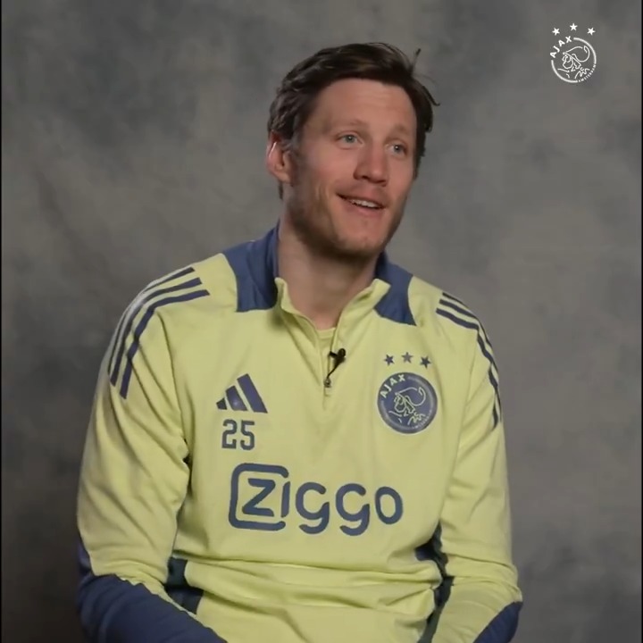 Weghorst: 'Het gaat een gave sfeer worden.' Donderdag: Ajax - Galatasaray Zondag: Ajax - Feyenoord 🔥🔥🔥