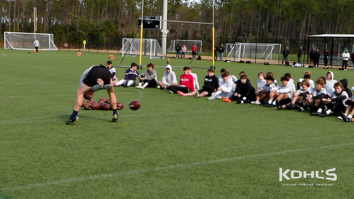 Last week both Panini Senior Bowl snappers were throwing HEAT with the Kohl's Staff in prep for their NFL audition. ✅ Austin Brinkman (West Virginia Football) ✅ William Wagner (Michigan Football) #KohlsElite // #TheDraftStartsInMobile