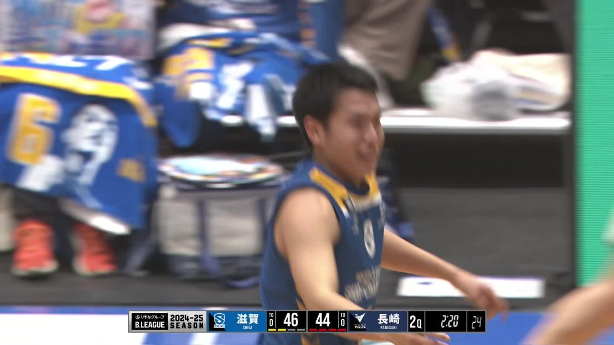 アリーナを沸かせるのはこの男🔥 滋賀#6 岡田の逆転スリー！！ 岡田泰希 滋賀レイクス SHIGA LAKES 📡バスケットLIVEで生配信中 #Bリーグ #りそなグループ