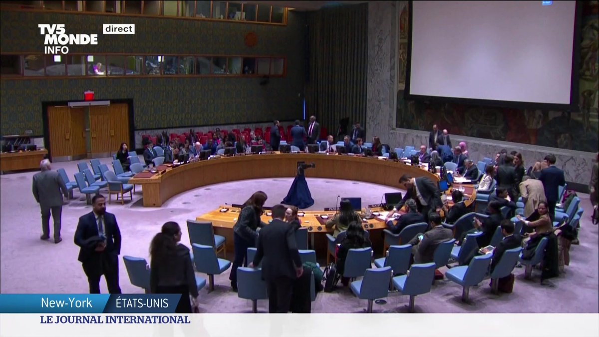 Un calme précaire est revenu ce matin à Goma. La grande ville de l'est de la République Démocratique du Congo est l'épicentre des tensions depuis l'offensive du groupe armé M23 accompagné de soldats rwandais. L'armée congolaise a été contrainte de reculer.