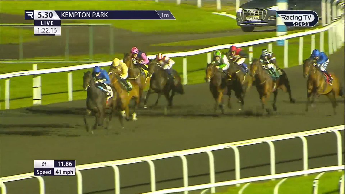 Impressive debut! 👀 Billy Loughnane guides €600,000 purchase Opera Ballo (Ghaiyyath) to a debut success for Charlie Appleby in the race won last year by Notable Speech 🔵 Godolphin Unibet Racing | Kempton Park Racecourse