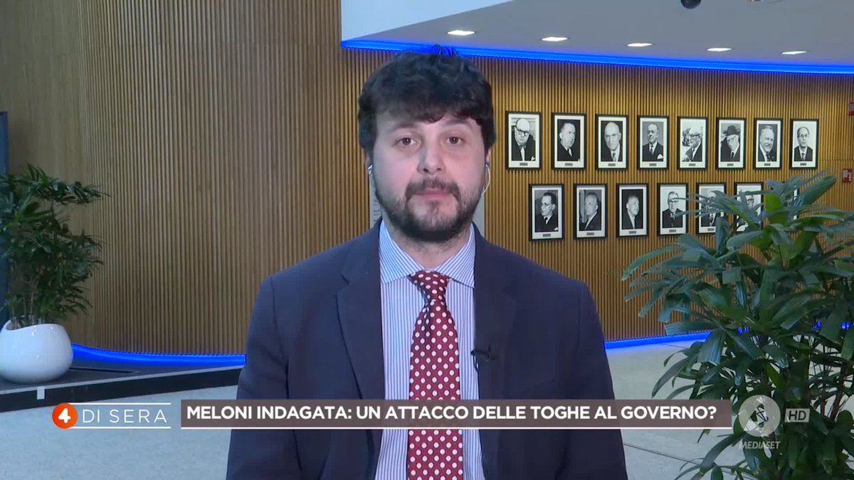 Meloni indagata: attacco delle toghe al Governo? Brando Benifei: "La Meloni ha deciso di far scappare un criminale internazionale" Ci state seguendo? #4disera in diretta su #Rete4 e in streaming su Mediaset Infinity