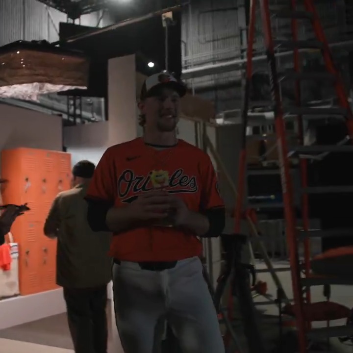 Gunnar Henderson is so wholesome he celebrated his MLB The Show cover shoot with a Spongebob popsicle 🥹