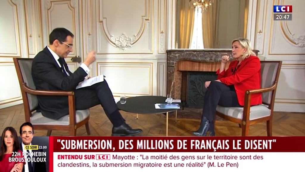 François Bayrou est quelqu'un de respectueux, de poli et de courtois. Ce qui est dramatique - notamment à cause de l'influence de l'extrême gauche qui considère ses adversaires comme des ennemis - c'est que ces qualités deviennent une exception dans la vie politique française.
