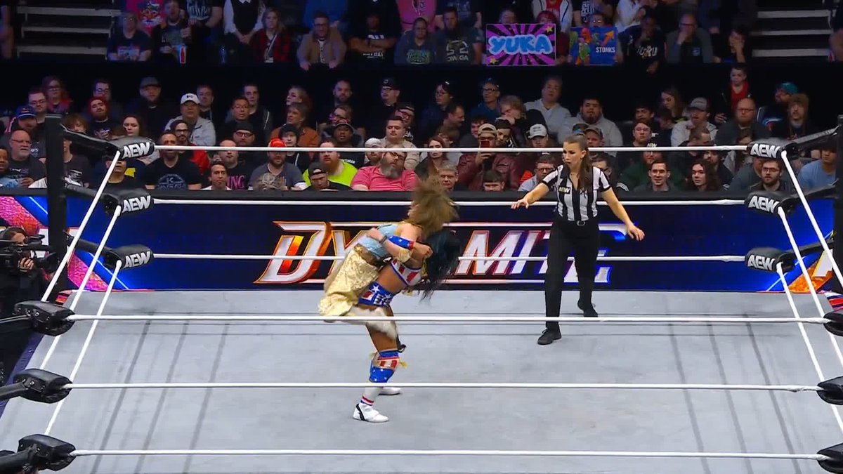 Is this Yuka's chance?! Watch #AEWDynamite LIVE on TBS Network &amp; @SportsOnMax Mercedes Moné Varnado | 坂崎ユカ Sakazaki Yuka