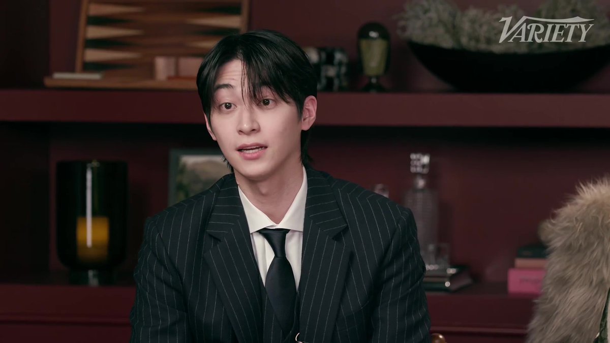 I didn't know he was this good in English what the hell