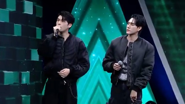 เพลง ข้างกัน (City) - สกาย วงศ์รวี &amp; นานิ หิรัญกฤษฎิ์ Feat. นักร้องหลังกำแพง #TheWallSong #ร้องข้ามกำแพง #Workpoint23 #skywongravee #hirunkit_ #สกายนานิ #skynani #ร้องข้ามกําแพงxสกายนานิ #อิมินาสกายนานิ