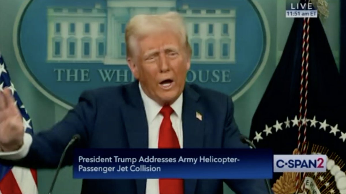 Trump tries to silence a reporter for fact checking his lies about the plane crash: "Quiet. Quiet."