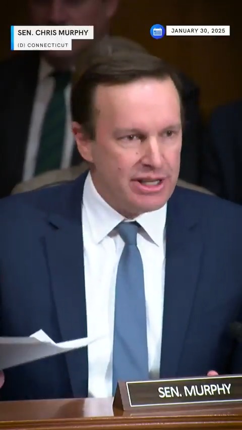 WATCH: Sen. Chris Murphy 🟧 rightfully calls out Donald Trump’s HHS nominee RFK Jr. on the dangerous conspiracy theories he’s peddled to undermine vaccines. “You are not questioning science. You have made up your mind.”