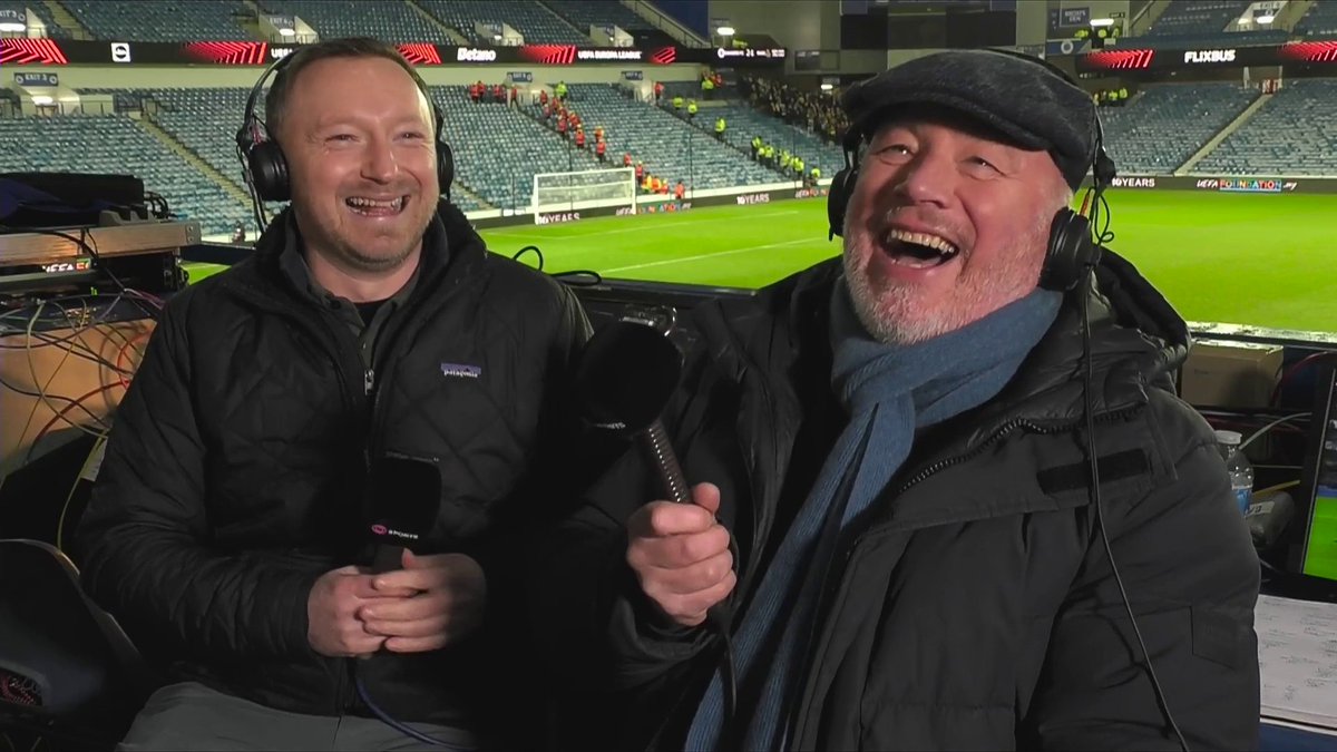 🔮 MYSTIC MCCOIST 🔮 A smug Ally McCoist can't hide his smile as he finds out he correctly predicted the number of goals in tonight's matches 😅⚽️ 📺 TNT Sports &amp; discovery+ UK