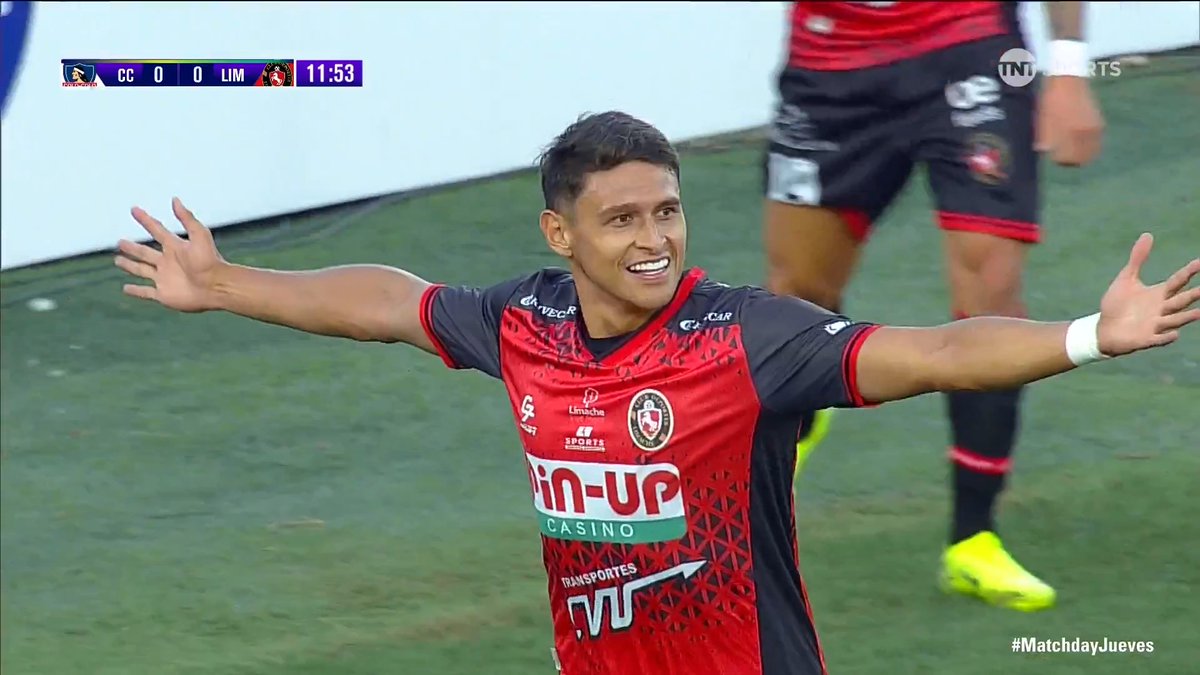😮⚽🍅 SEÑORAS Y SEÑORES: EL TOMATE MECÁNICO Nelson Da Silva aprovechó una gran chance de Deportes Limache y abrió la cuenta ante #ColoColo, en este #MatchdayJueves de la #CopaChileCocaColaSinAzúcar. No te lo pierdas y vívelo por TNT Sports Premium y #TNTSportsenMax AHORA 📲💻 Link en la BIO 📍