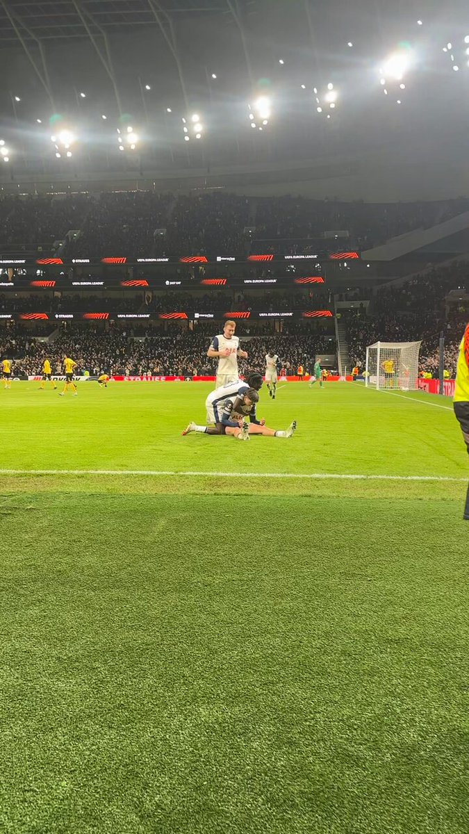 Making sure to stop to take it all in. What a moment. Congratulations @mikeymoore_10 🤍