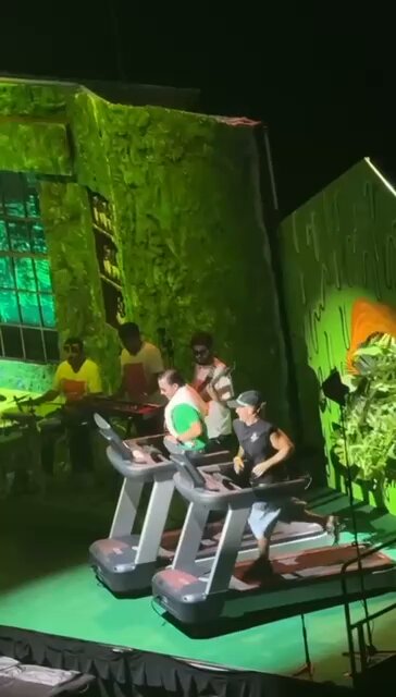 Juanpis : qué tal delicioso lo hace ? Feid : deliciosisímo 🤤🫠