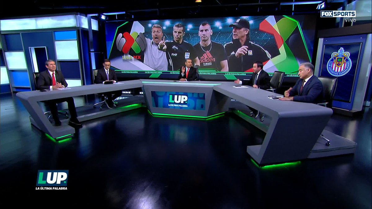 "SIEMPRE TIENE QUE HABLAR DEL AMÉRICA" 🔥 Fernando Cevallos señaló a los americanistas por pedir una sanción más severa para García y @GusMenFox le respondió. #LUP