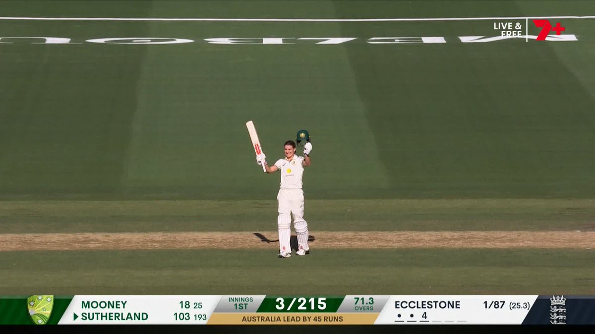 A piece of history for Annabel Sutherland! She becomes the first woman to make a Test match century at the MCG 💯