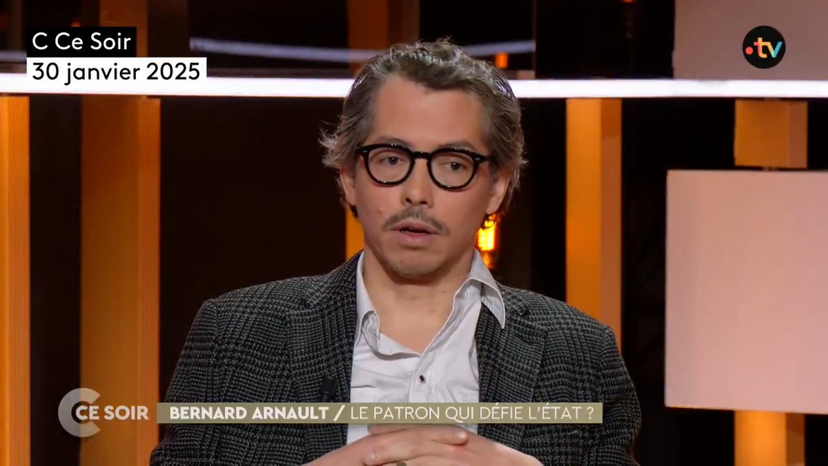 « Avec Trump ou Milei, c'est le capitalisme des années 80 mais sans fard. On ne lui met même pas un peu de maquillage. Ca revèle que le grand patronat n'a pas de nationalité. Il ne suit que ses intérêts. » Thomas Porcher Économiste #CCeSoir ➡️ 🎧en podcast