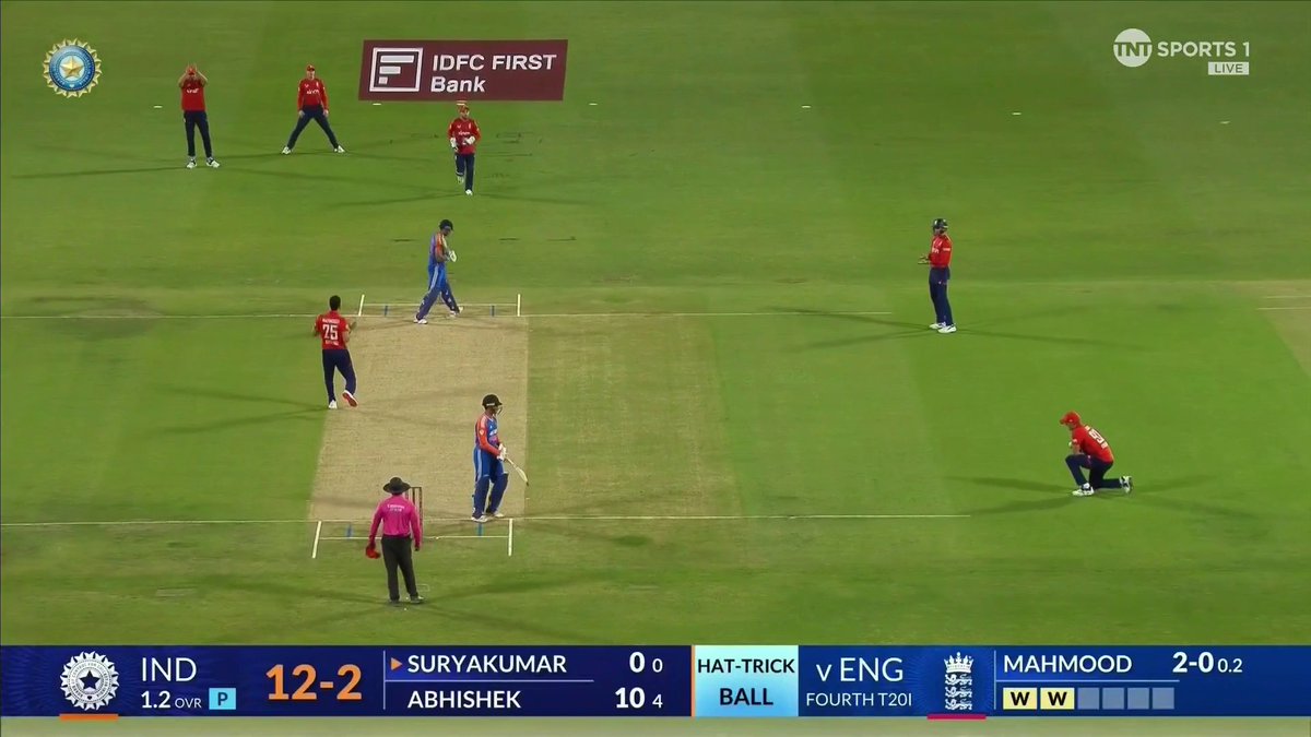 The first time EVER in a men's T20 international 😲 Saqib Mahmood that was special 🙌 #INDvENG